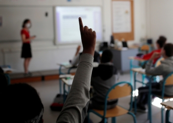 Autorizan clases presenciales en estados con semáforo verde por COVID-19