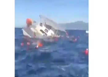 Se hunde embarcación con 60 turistas en Puerto Vallarta