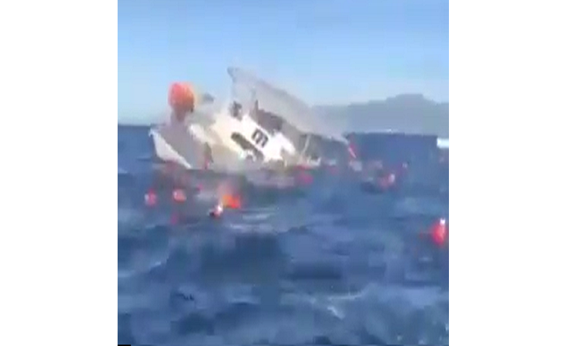 Se hunde embarcación con 60 turistas en Puerto Vallarta