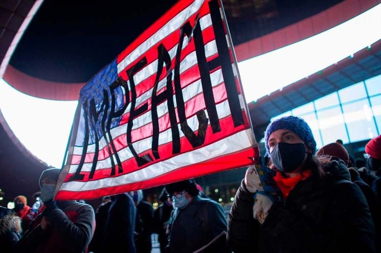 Vota Cámara de Representantes de EE.UU. juicio político contra Donald Trump