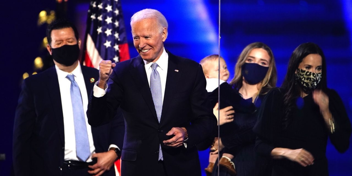 Juez de EU rechaza nuevo intento de revocar victoria de Joe Biden