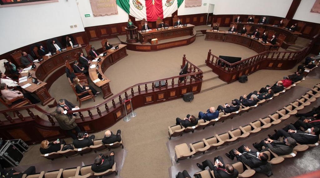 Toma protesta la nueva Legislatura