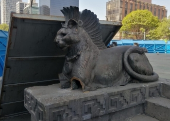 Dejan en libertad a hombres señalados de cortar piezas de esculturas en Reforma