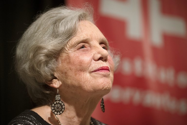 Elena Poniatowska pide a López Obrador terminar con las mañaneras: ‘¿No se da cuenta que hay un hartazgo nacional?’