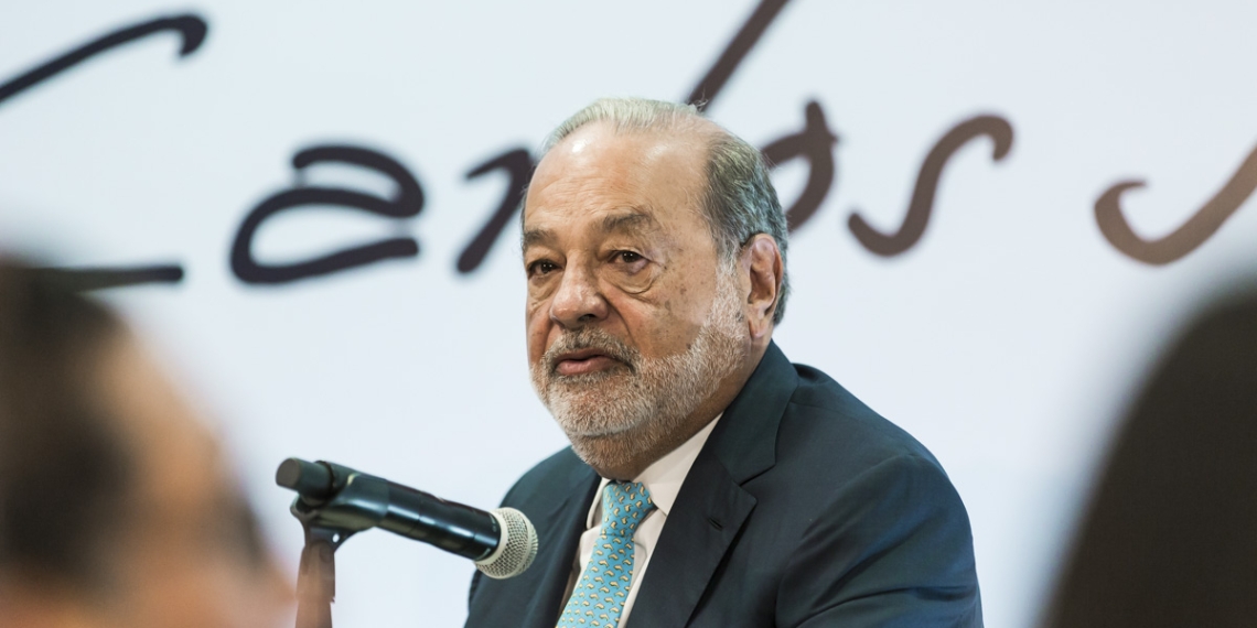 Carlos Slim tiene COVID; lleva más de una semana con síntomas