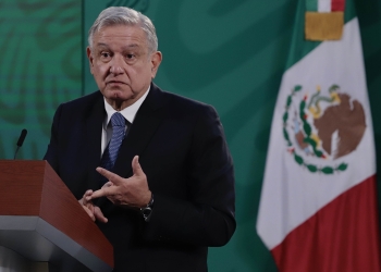 Morena aprobaría la reforma eléctrica de AMLO