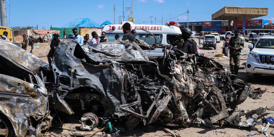 Explota coche bomba cerca del palacio presidencial en Somalia