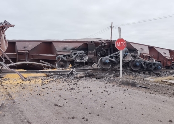 Se descarrila tren en Nava