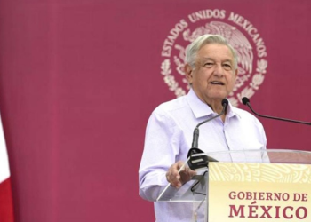 AMLO pide denunciar a candidatos financiados por grupos delictivos