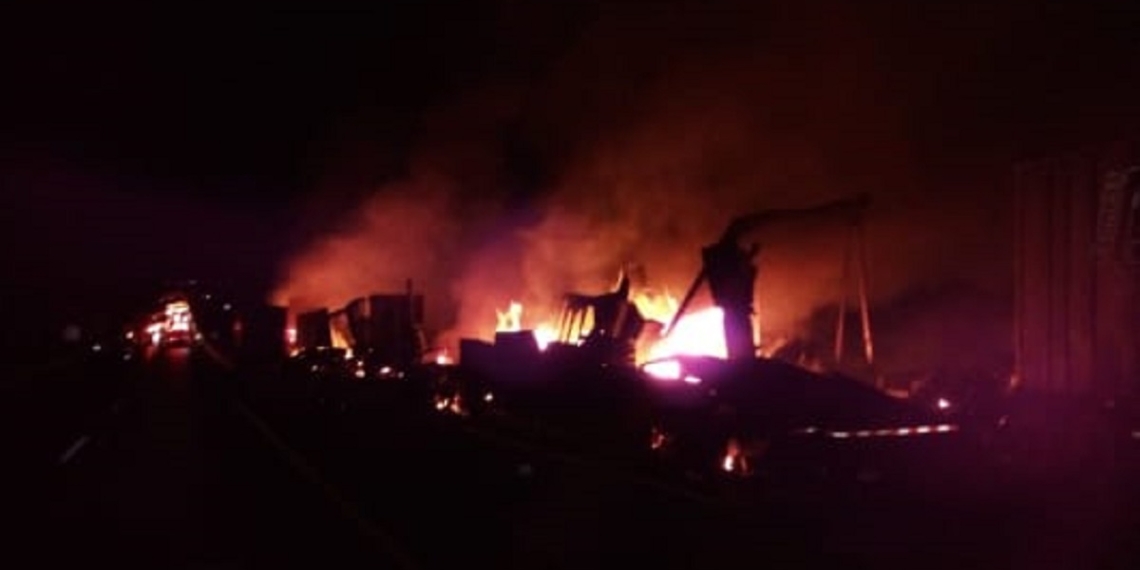 Fuego y muerte en la carretera 57