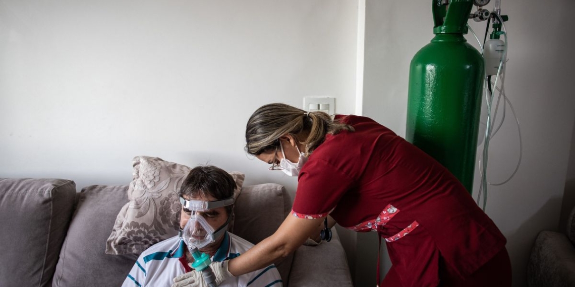 Detectan infección por COVID-19 con dos variantes distintas al mismo tiempo