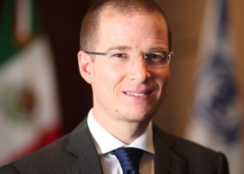 Reforma Eléctrica propuesta por AMLO; gravísimo error: Ricardo Anaya