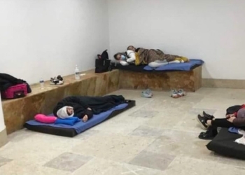 Ligan a rumanos retenidos en Cancún con clonación de tarjetas y trata de personas