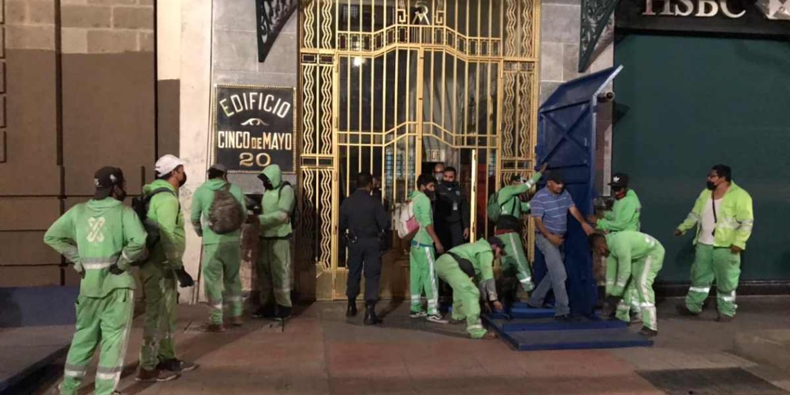 Protegen más edificios de Centro Histórico previo a marchas del #8M