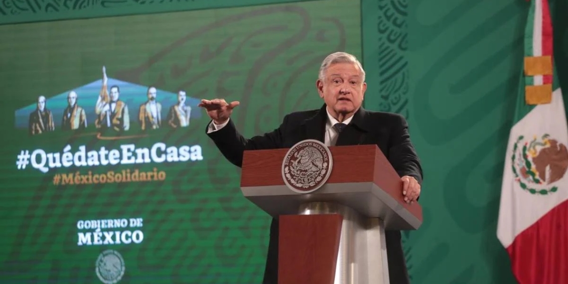 Presidente de México pide investigar a juez que suspendió su reforma eléctrica