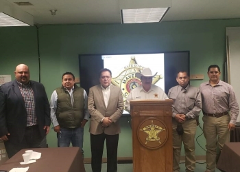 Acuerdan donación de equipo de seguridad