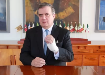 México compró las vacunas, no son regalo de EE.UU; asegura Ebrard
