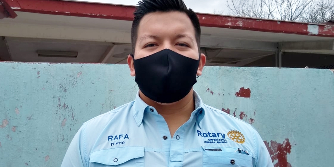 Solicita Club Rotario dos planteles abandonados