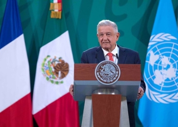 López Obrador se aplicará la vacuna AstraZeneca para dar el ejemplo