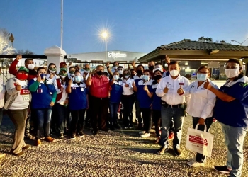 Norma Treviño presenta propuestas a trabajadores; contempla estancia infantil