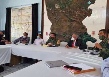Preparan estrategia de vacunación para Docentes