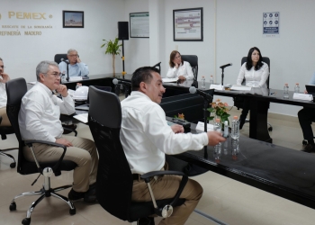 AMLO visita refinería de Ciudad Madero para “evaluar los resultados de su modernización”