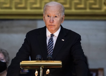 Biden elevará el tope de refugiados en mayo