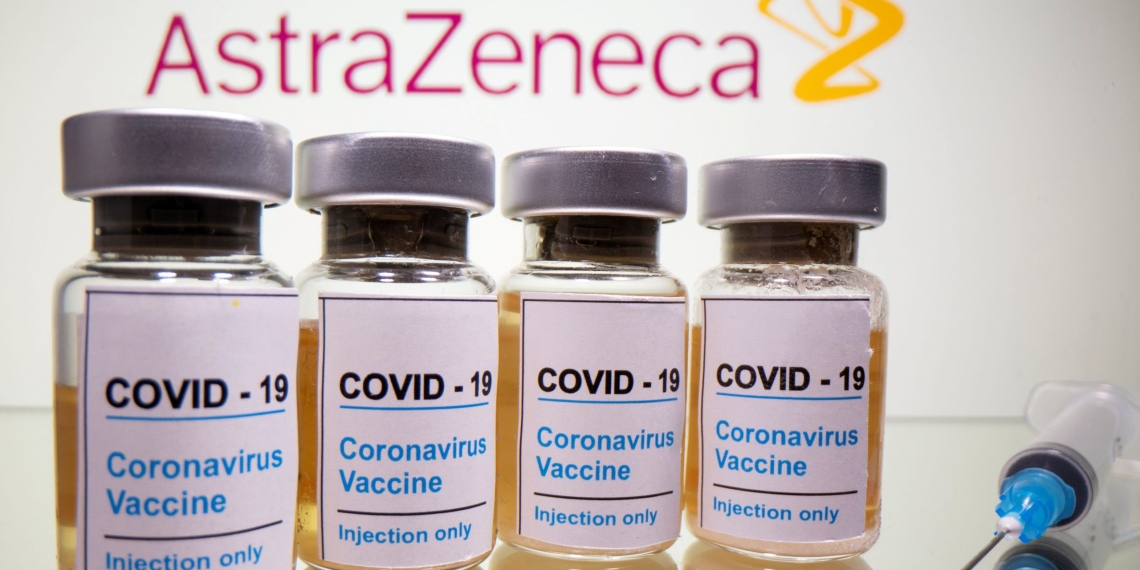 AstraZeneca, la farmacéutica más atrasada en sus entregas de vacunas a México