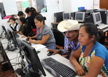 IEEA concluye segunda jornada de educación para adultos
