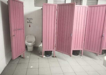 Suspende Salud Coahuila baños públicos en mal estado