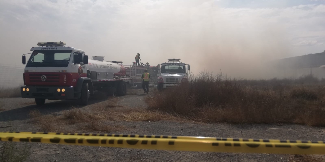 Arde predio en Saltillo