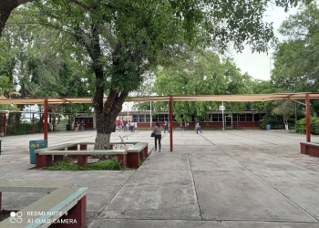Piden cuota voluntaria para reparar la Secundaria Técnica 5