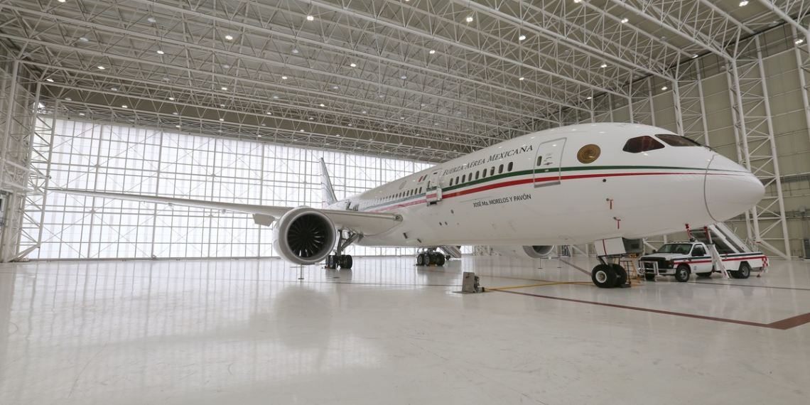 Avión presidencial regresa a California para mantenimiento; llevará atletas a olimpiadas