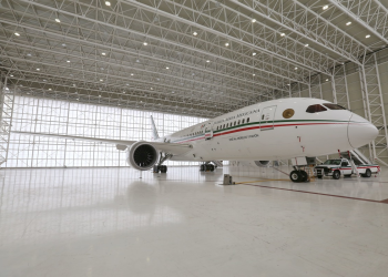 Avión presidencial regresa a California para mantenimiento; llevará atletas a olimpiadas