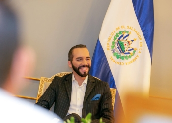 EU señala en ‘lista de corrupción’ a funcionarios cercanos al presidente Bukele