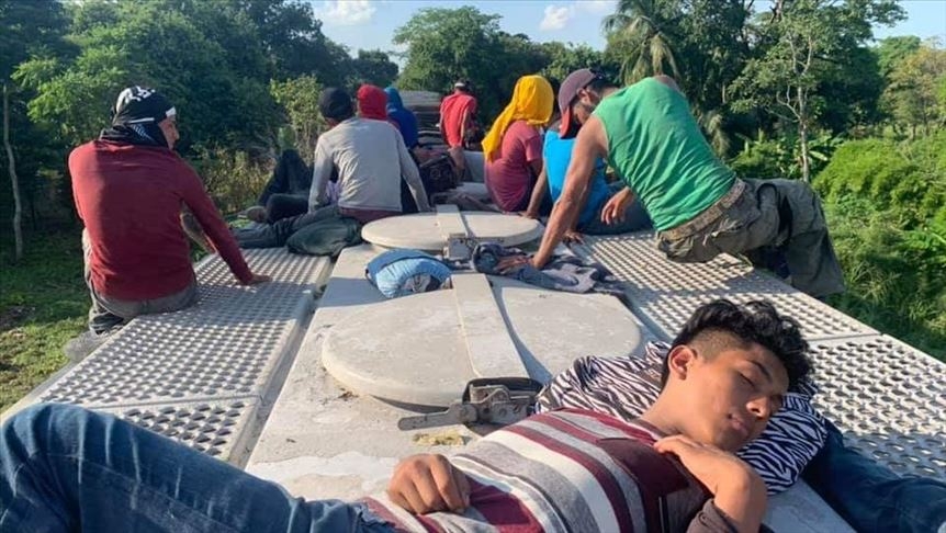 Federación incapaz hace que mexicanos se vayan