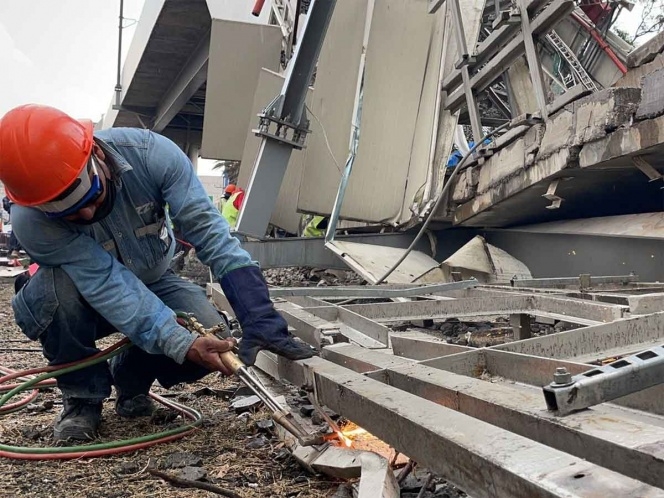 Inicia remoción de escombros en Línea 12 del Metro
