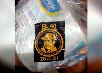Reparten despensas con imagen de “El Chapo” Guzmán en Mazatlán