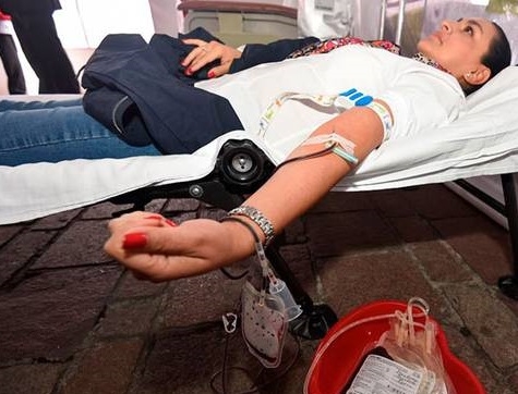 Miles de donadores de plasma dejaran de tener ingresos