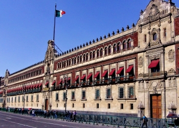 Slim y Sheinbaum se reúnen con AMLO en Palacio Nacional