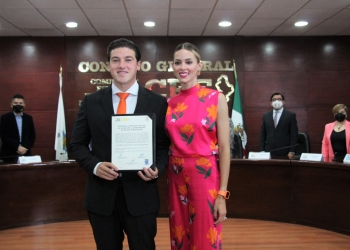 Recibe Samuel García constancia de gobernador electo por parte de la CEE