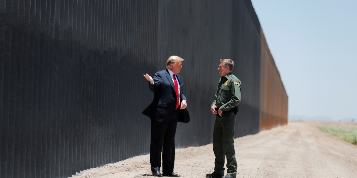 Trump visitará la frontera con México junto al gobernador de Texas
