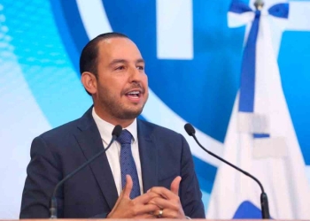 Marko Cortés, líder del PAN, enferma de Covid-19