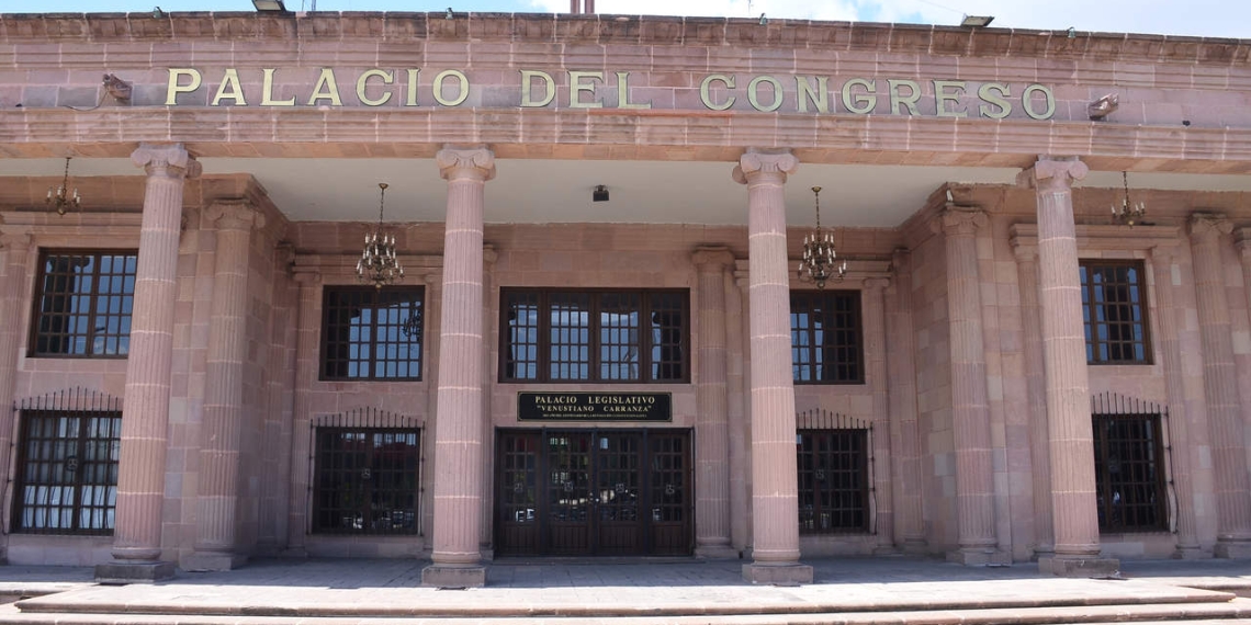 Otra vez el PRI contra el magisterio