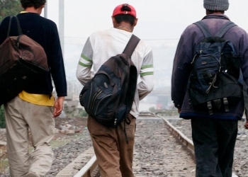 Migrantes tienen derecho recibir vacuna AntiCovid19