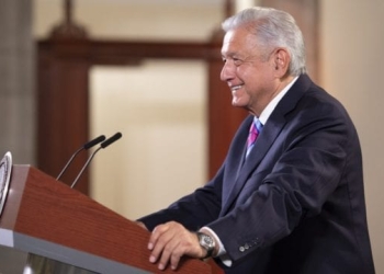 AMLO envía propuesta de Ley de la Armada en la que propone más facultades