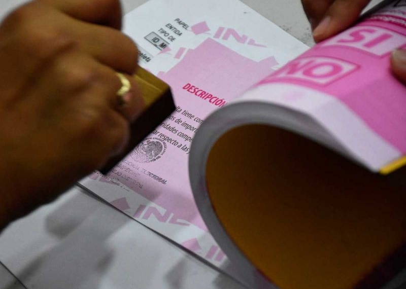Dinero de consulta a expresidentes debería usarse en pandemia