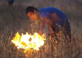 Personas provocan incendios en terrenos baldíos