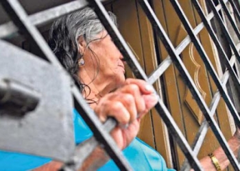 Pretenden otorgar prisión domiciliaría a no sentenciados de 75 años y más