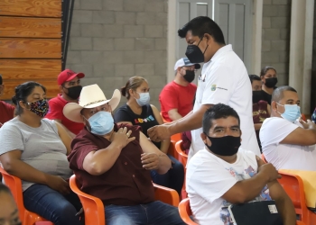Trabajadores de maquiladoras recibirán segunda dosis de vacuna Anticovid19